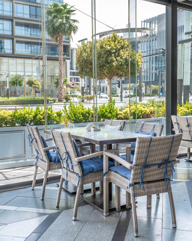 Cafe for Sale in Dubai, United Arab Emirates seeking AED 3.5 million