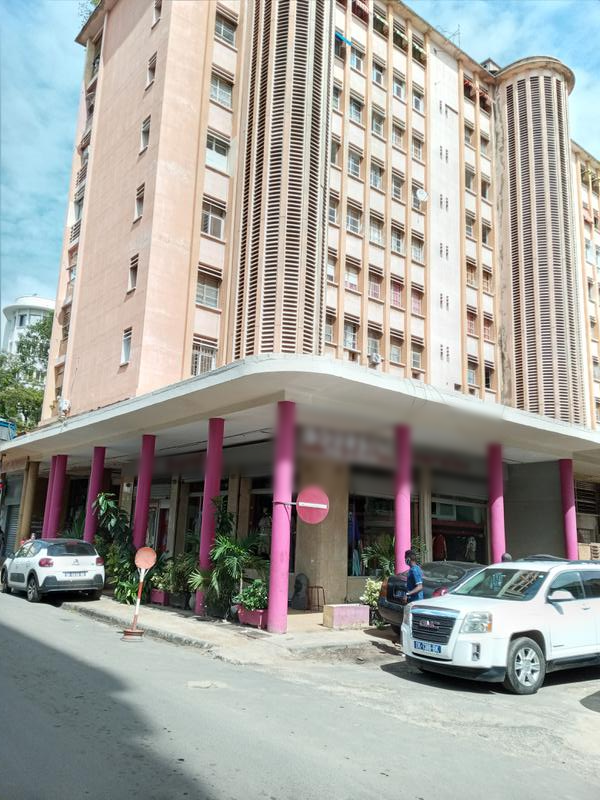 Commercial Land Assets for Sale in Dakar, Senegal seeking XOF 6 billion