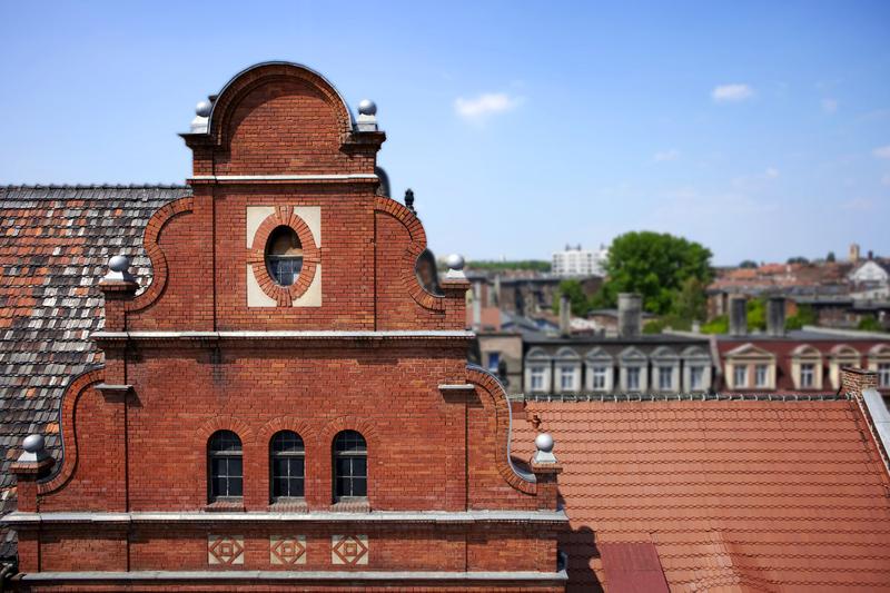 Commercial Real Estate Assets for Sale in Bytom, Poland seeking PLN 20