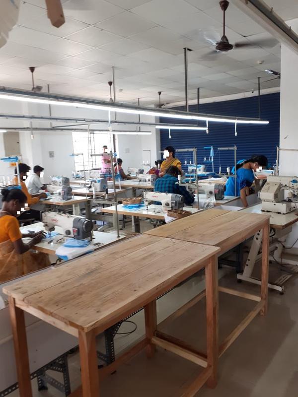 Apparel and Accessory Business Assets for Rent in Chennai, India seeking INR 82 thousand