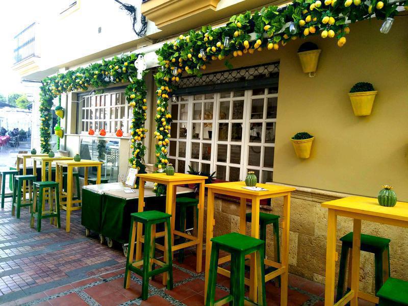 Profitable Bar for Sale in Marbella, Spain seeking EUR 75 thousand