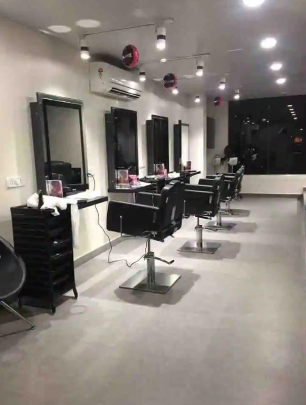 Beauty Salon for Sale in Anantapur, India