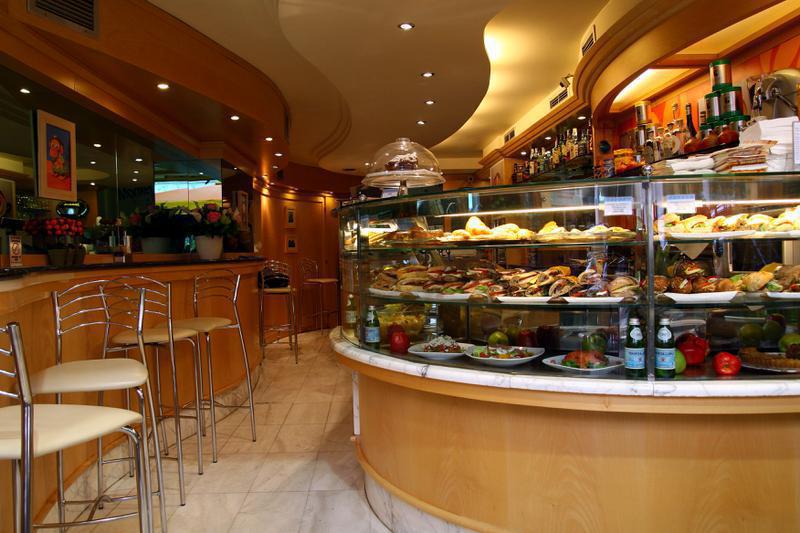 Restaurant for Sale in Athens, Greece