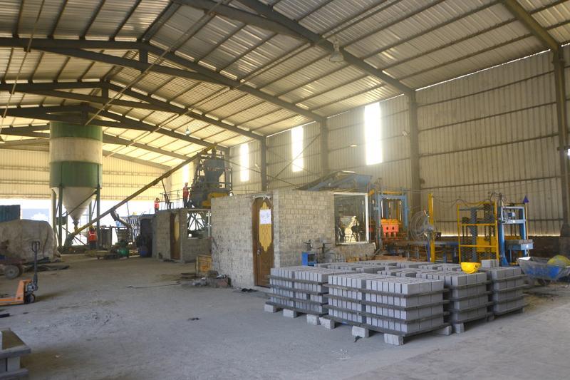 Concrete blocks manufacturing business picture