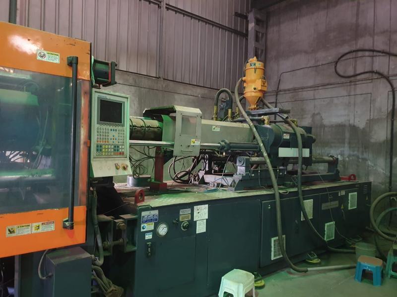 Injection Moulding Business Assets for Sale in Ludhiana, India seeking
