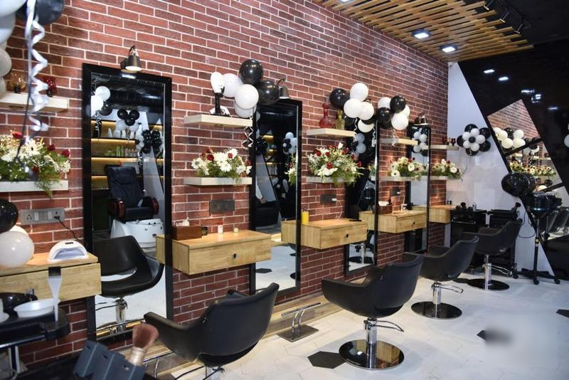 Beauty Salon for Sale in Hyderabad, India seeking INR 40 lakh Beauty Salon for Sale in Hyderabad, India seeking INR 40 lakh