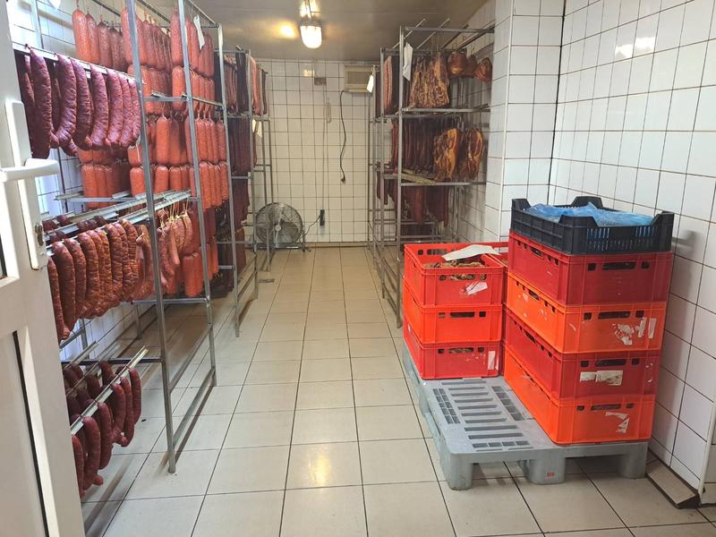 Slaughterhouse for Sale in Lőrinci, Hungary seeking HUF 200 million