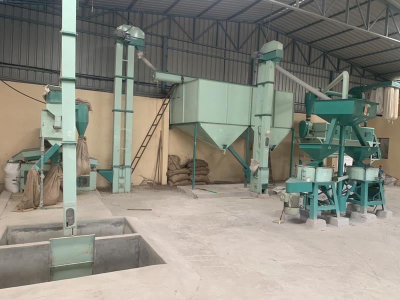Flour Mill for Sale in Bangalore, India seeking INR 30 lakh
