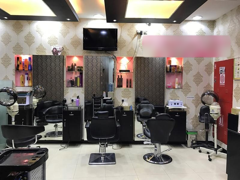 Beauty Salon for Sale in Sharjah, United Arab Emirates seeking AED 320