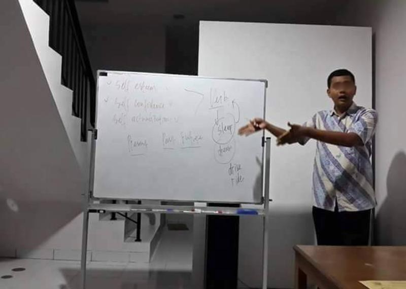 Language Center Seeking Loan in Sidoarjo, Indonesia