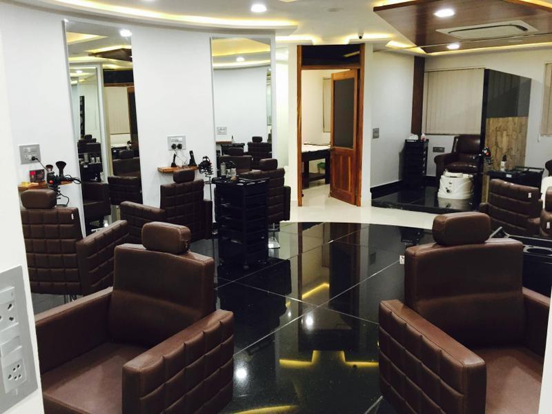 Beauty Salon for Sale in Hyderabad, India seeking INR 40 lakh