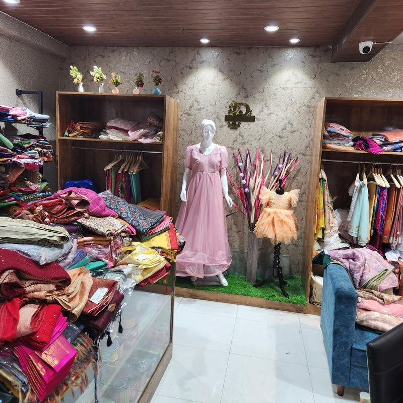 Women's apparel hotsell stores