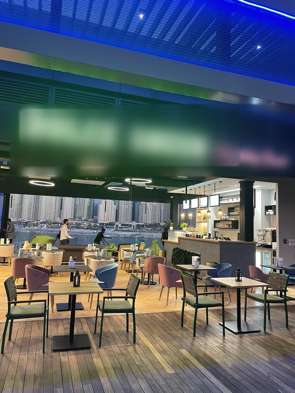 Cafe for Sale in Dubai, United Arab Emirates
