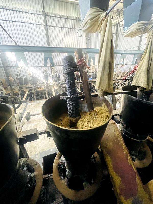 Edible Oil Refinery for Sale in Kannauj, India seeking INR 4.5 crore