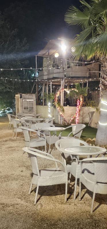 Restaurant for Sale in Gurgaon, India