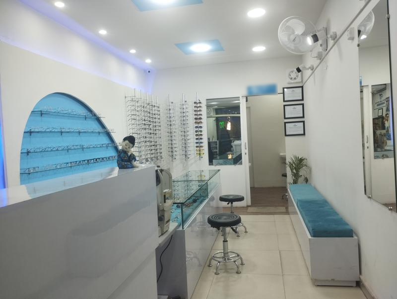 Optical Store Equity Stake For Sale in New Delhi, India
