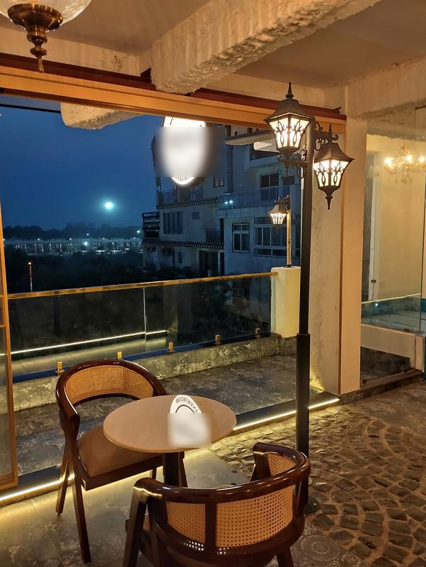 Newly Established Restaurant Investment Opportunity in New Delhi, India