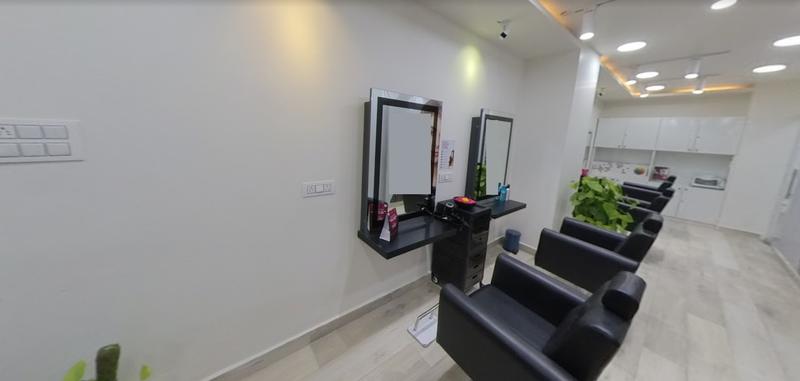 Beauty Salon for Sale in Hyderabad, India