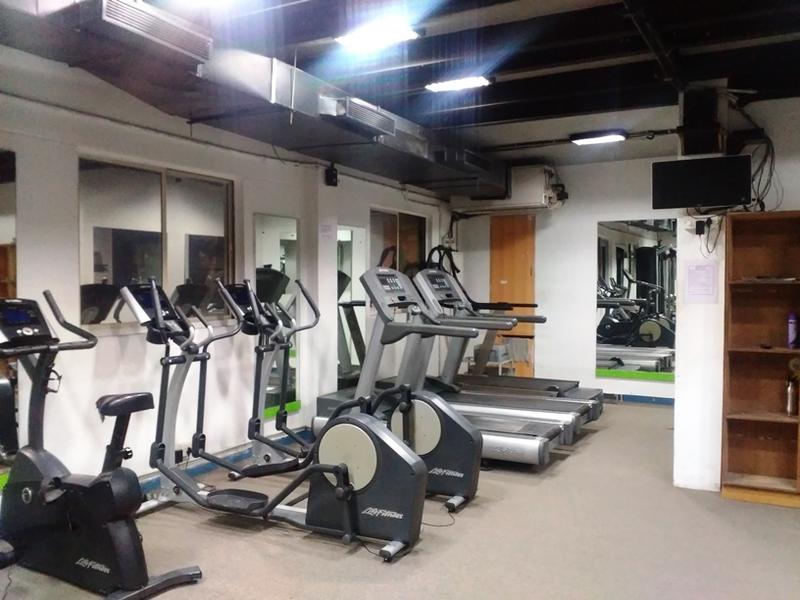 Gym Equipment for Sale in Bangalore, India seeking INR 10 lakh