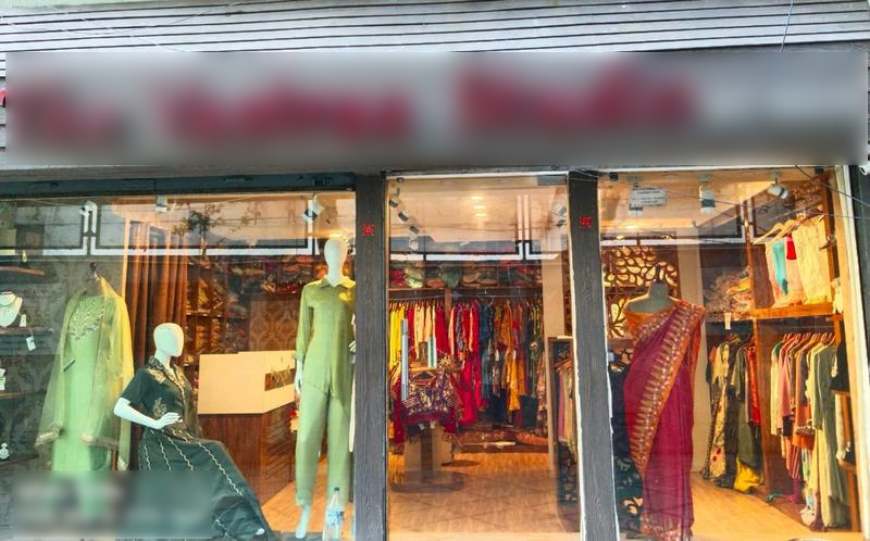 Women's Apparel Store for Sale in Kolkata, India