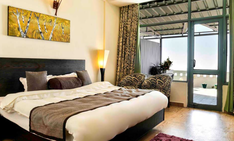 Hotel for Sale in Lansdowne, India