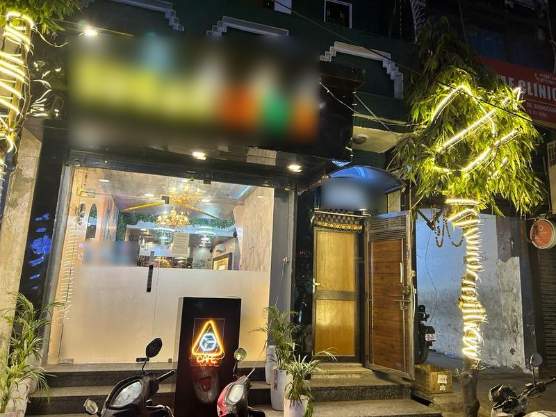 Newly Established Cafe for Sale in New Delhi, India