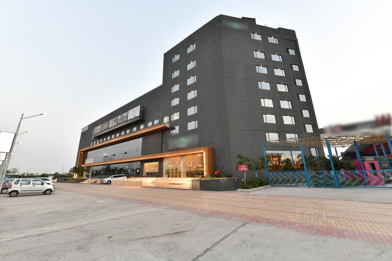 Entertainment Center for Sale in Jamnagar, India