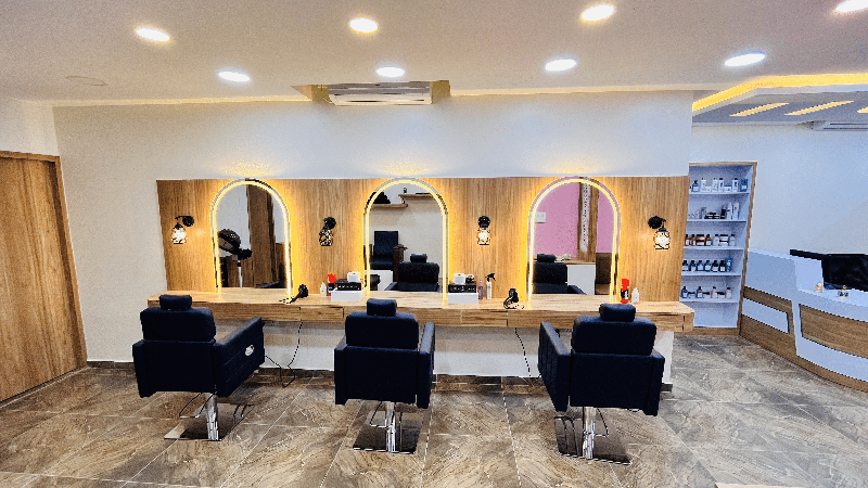 Beauty Salon for Sale in Chengalpattu, India