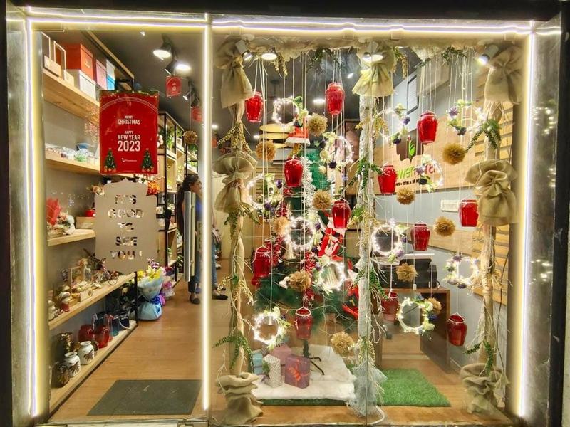 Florist for Sale in Hyderabad, India