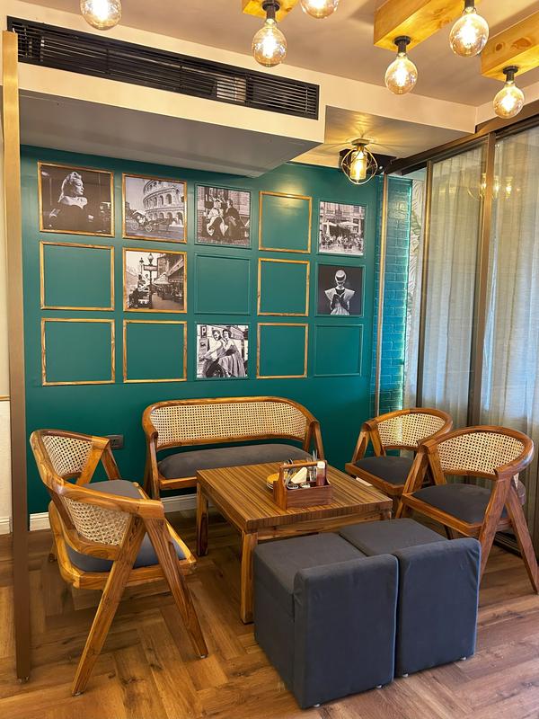 Cafe for Sale in Faridabad, India