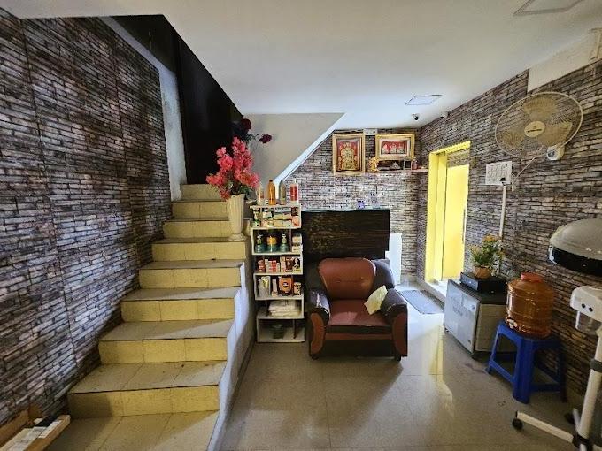 Beauty Salon for Sale in Kanchipuram, India