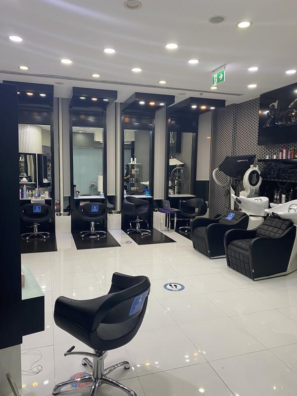 Beauty Salon for Sale in Dubai, United Arab Emirates