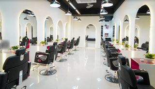 For sale: Fully operational ladies salon in Dhanmondi with modern facilities and an established clientele.