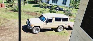 Business with 2 vehicles renting to corporate clients for transport and logistics services seeks funding.