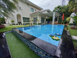 Manufacturer of fibreglass and hybrid concrete swimming pools for sale in Thailand.
