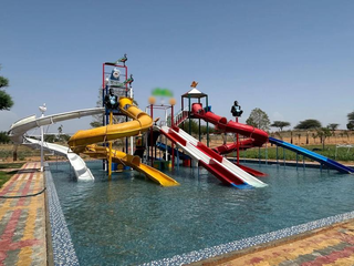Full sale of a well-established amusement park with diverse attractions and revenue streams.