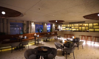Restaurant and bar in Delhi with high daily foot traffic seeking a buyer/partner.