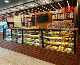 Franchised bakery with 200+ customers/day and seating for 20 for sale in Hyderabad.