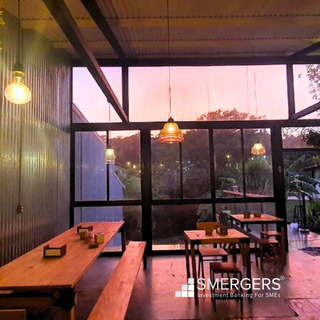Profitable Monteverde restaurant and hostel offering Mediterranean cuisine and accommodation, generating $100k monthly revenue.