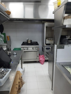 Multi-cuisine Mandi restaurant with high-capacity kitchen and strong online delivery sales channel.