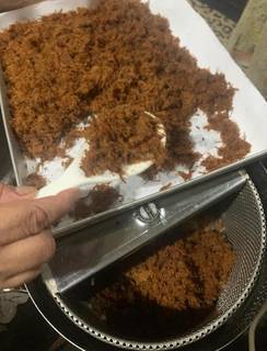 Business producing homemade meat floss/dry meat (beef, chicken, fish, coconut) seeks funds for expansion.