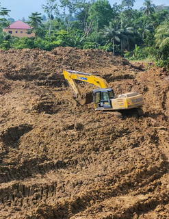 Ghana-based licensed gold exploration, mining, and engineering services company supplying gold to local buyers.