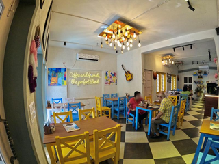 Kolkata based cafe planning to expand in coffee chain format across India.
