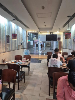 Established North Indian restaurant for sale: 15 years of loyal customers and online success.