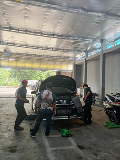 General automobile repair and maintenance business in Depok with steady 100+ monthly customers, seeks funding.