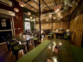 Thriving and well-known Pan-Asian restaurant in Gurgaon with strong revenues and high local demand.