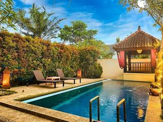Luxury resort with private pool and garden, 90% occupancy rate for sale in Yogyakarta.