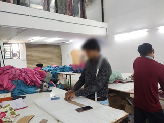Fabric printer supplying to big MNCs seeking investment to fulfill pending orders.