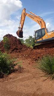 Raw nickel ore mining business with 2k tons/month capacity seeks loan for new equipment.