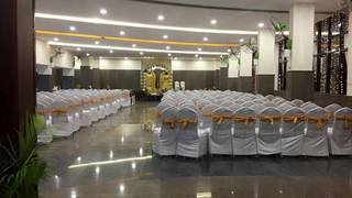 Banquet hall that organizes 5+ events monthly is for sale.